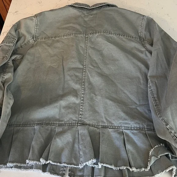 Style & Co. Light Gray( Olive?) Denim Jacket M - Picture 3 of 4